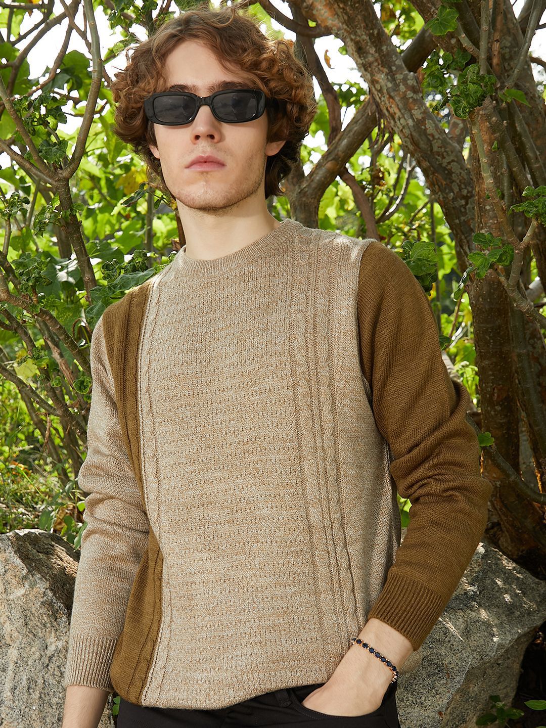 CAHOOT Men Colourblocked Pullover Sweater