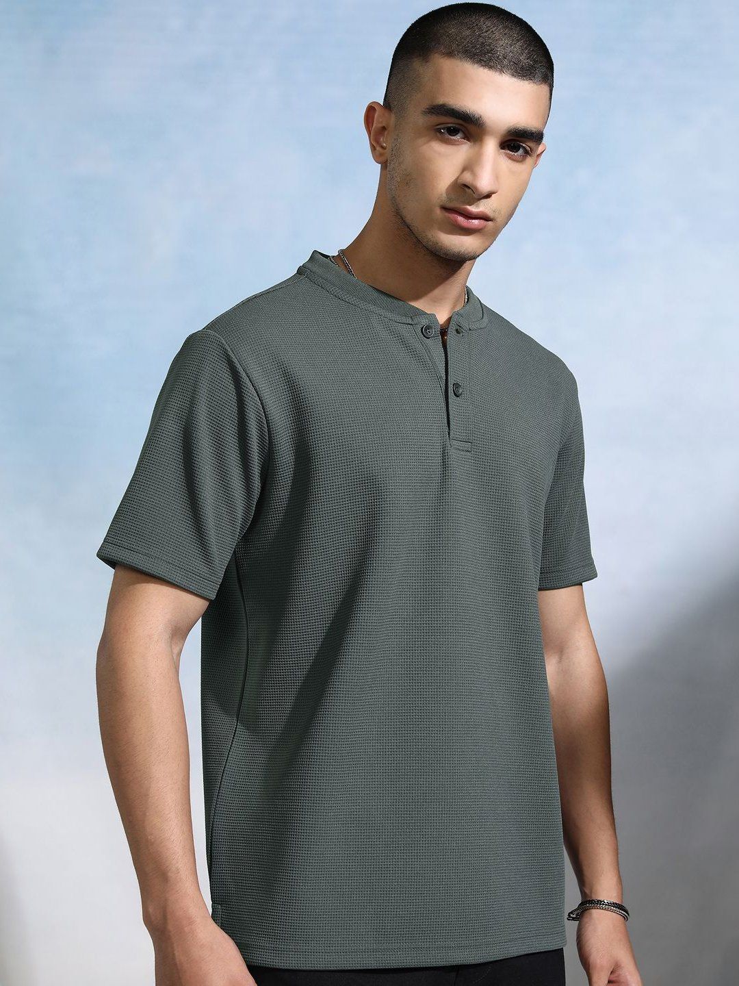 HIGHLANDER Men Henley Neck Relaxed Fit T-shirt