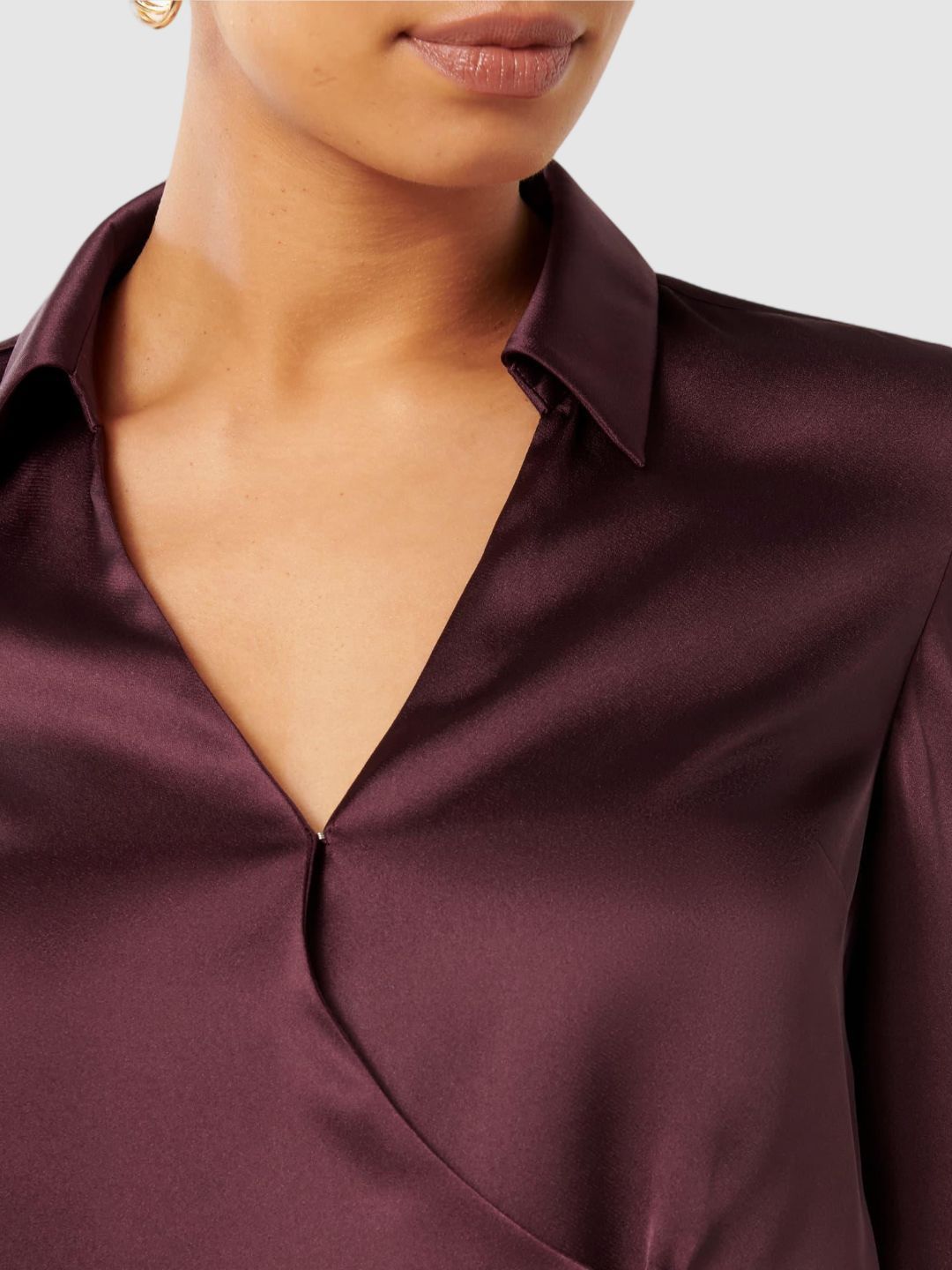Smart Spread Collar Solid Casual Shirt