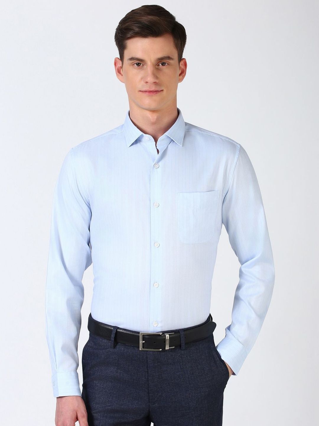 Peter England Elite Men Spread Collar Vertical Striped Cotton Formal Shirt