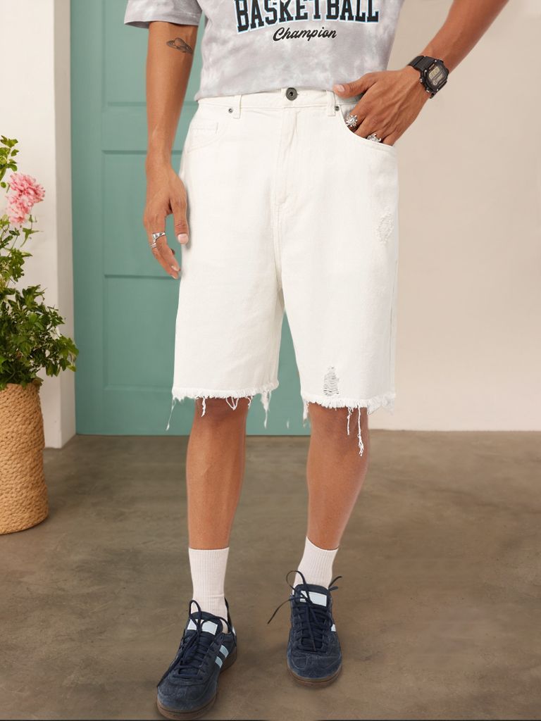 Kook N Keech Men Frayed Hem Relaxed Fit Denim Shorts deal from myntra