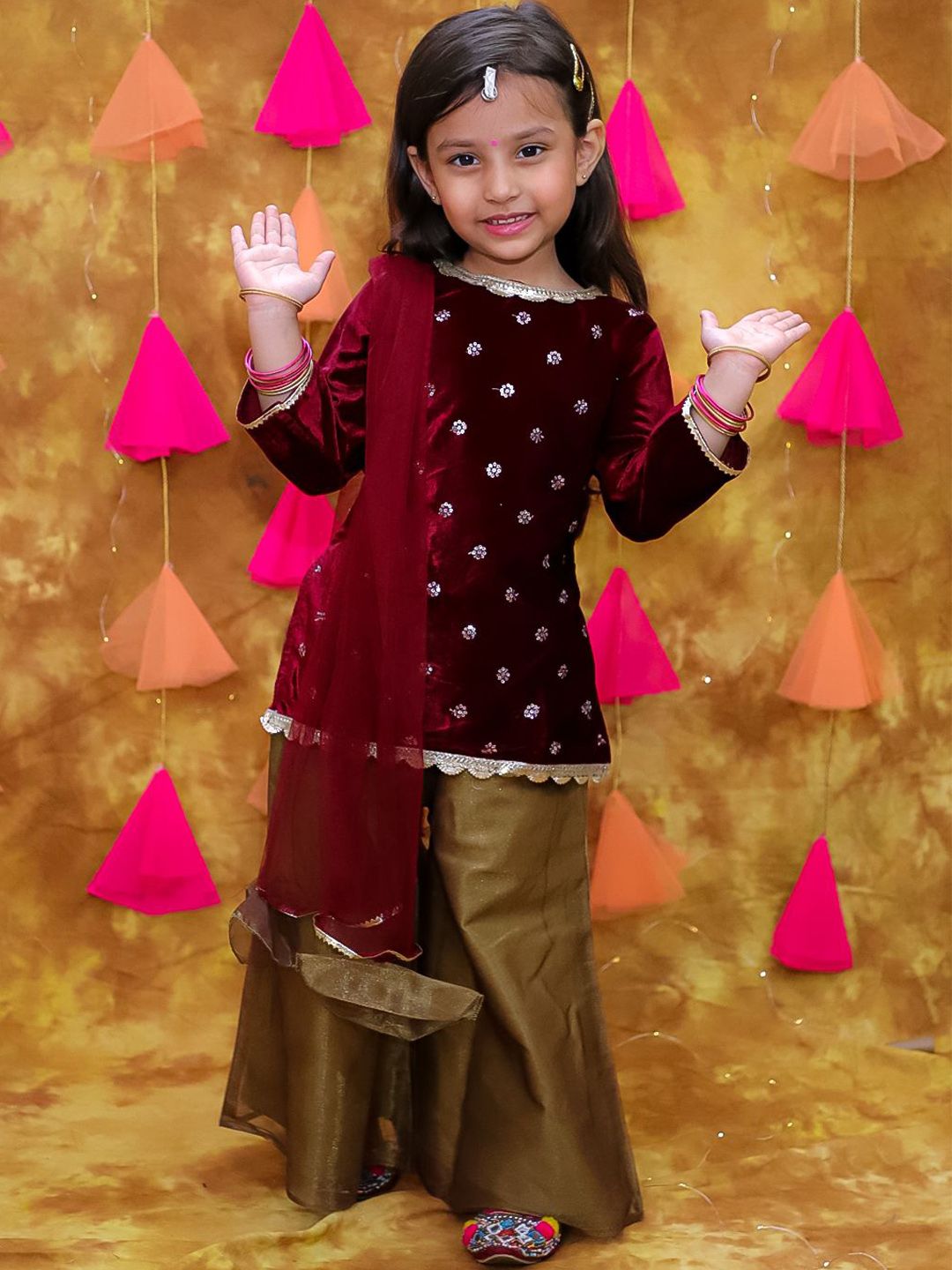 KID1 Girls Floral Embroidered Sequinned Velvet Kurti With Palazzos & Dupatta