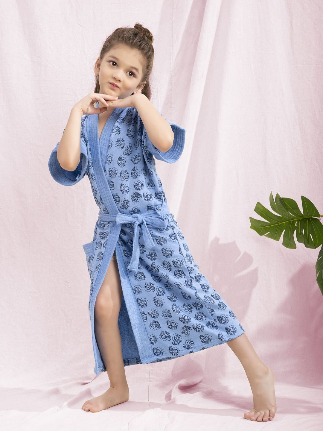 LacyLook Kids Blue Printed Terry Cotton Bath Robe