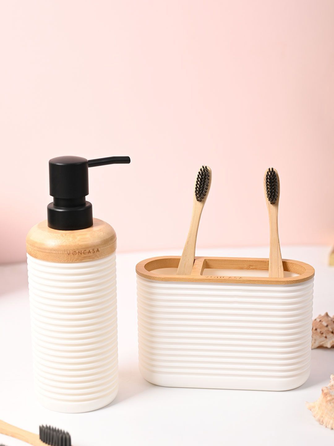 MARKET99 White & Brown 2 Pieces Textured Bath Accessories Set