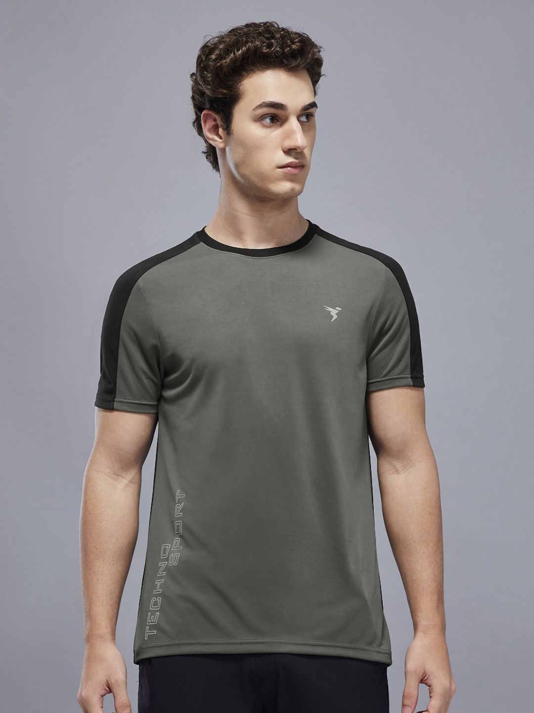 Technosport Men Anti Static Slim Fit T-shirt