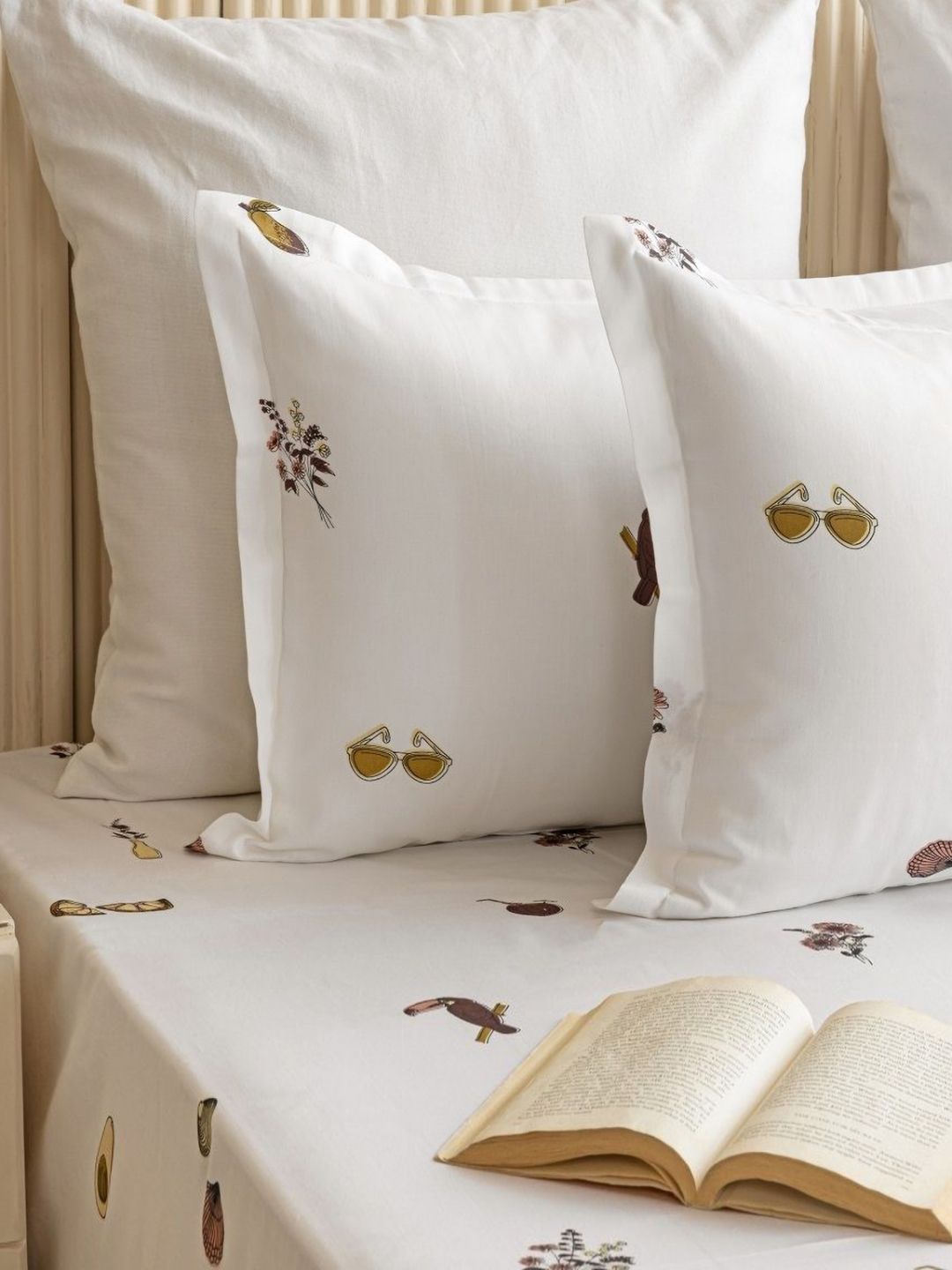 HOMEMONDE HOMEMONDE White & Brown 2 Pieces Printed 210TC Pure Cotton Rectangle Pillow Covers