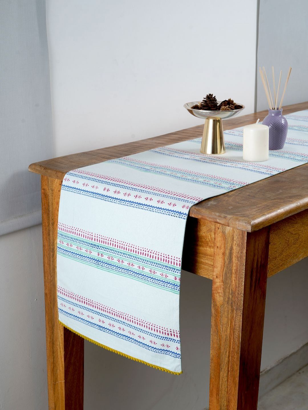 Ratan Cart Blue & Pink Ethnic Motifs Printed Pure Cotton Rectangular Table Runner