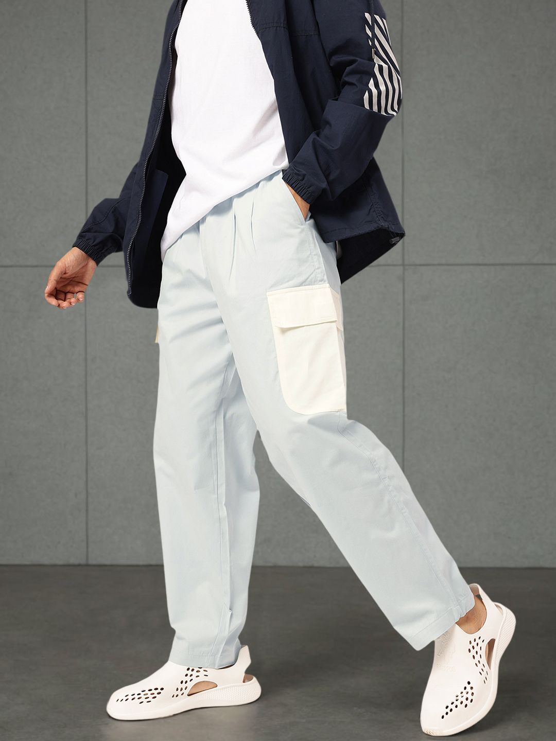 Kook N Keech Pocketed Pleated Joggers deal from myntra