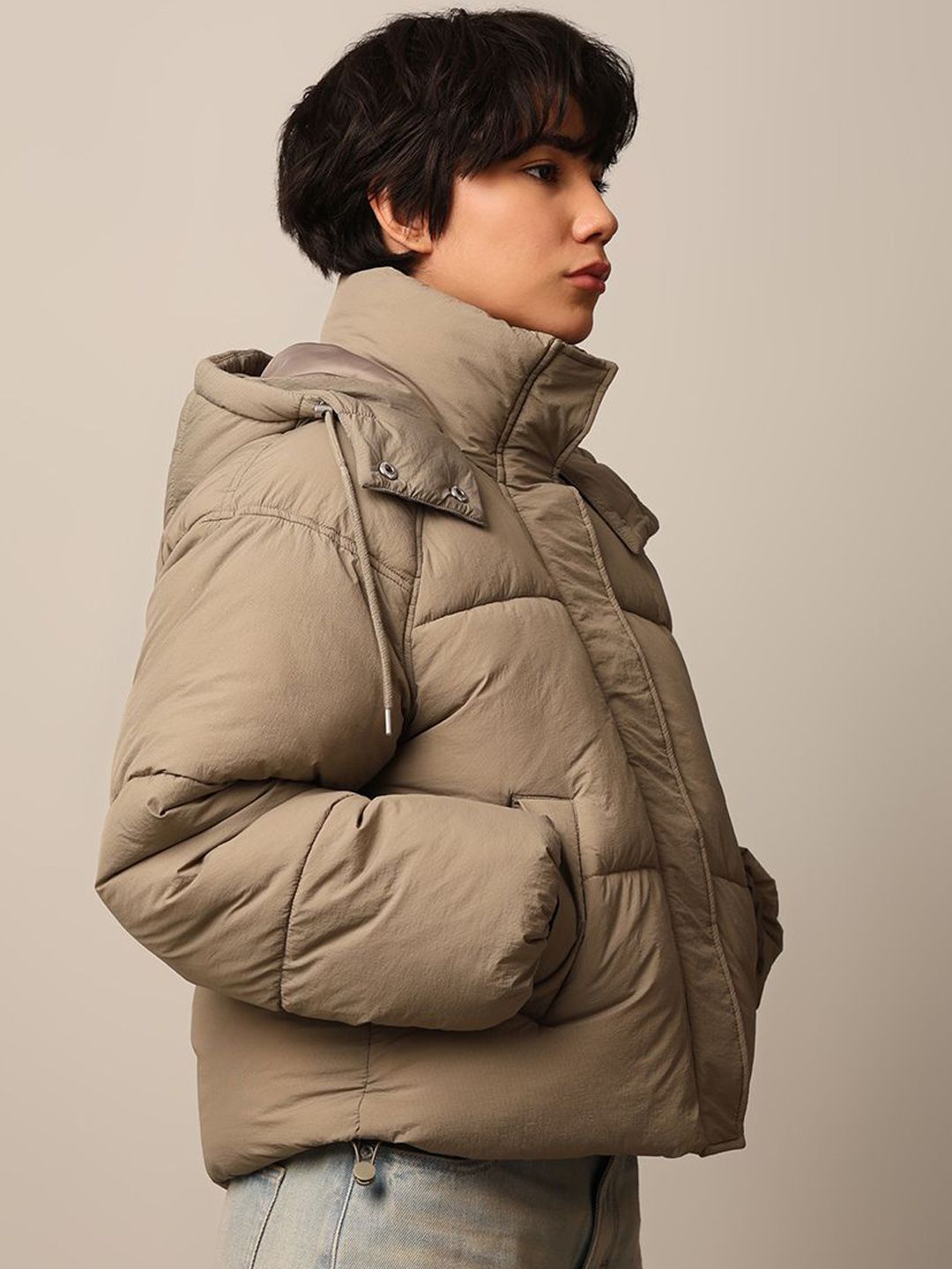 Buy ONLY Women Hooded Solid Casual Puffer Jacket - Jackets for