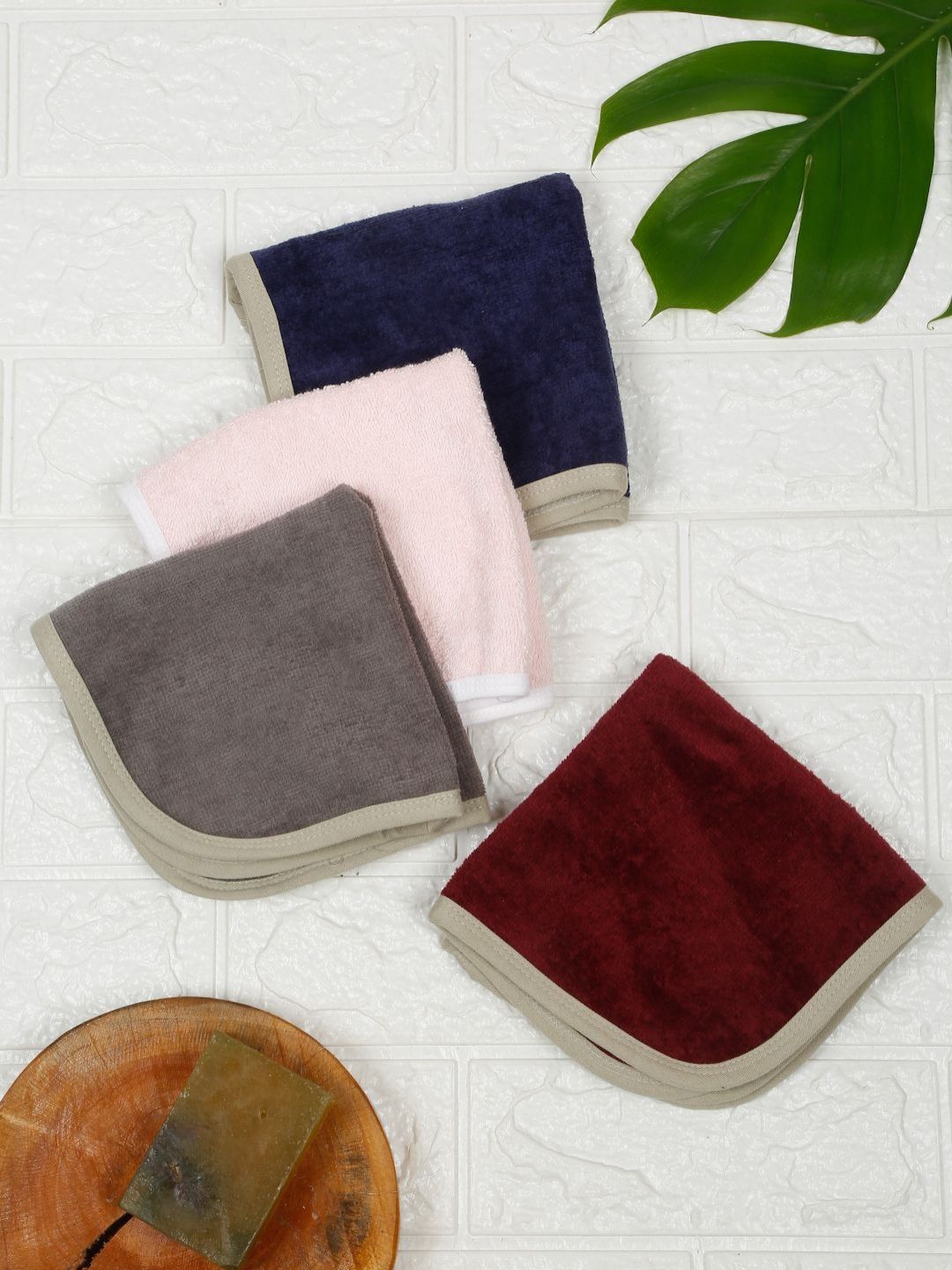 Creeva Navy Blue & Pink 4 Pieces 500 GSM Cotton Face Towels