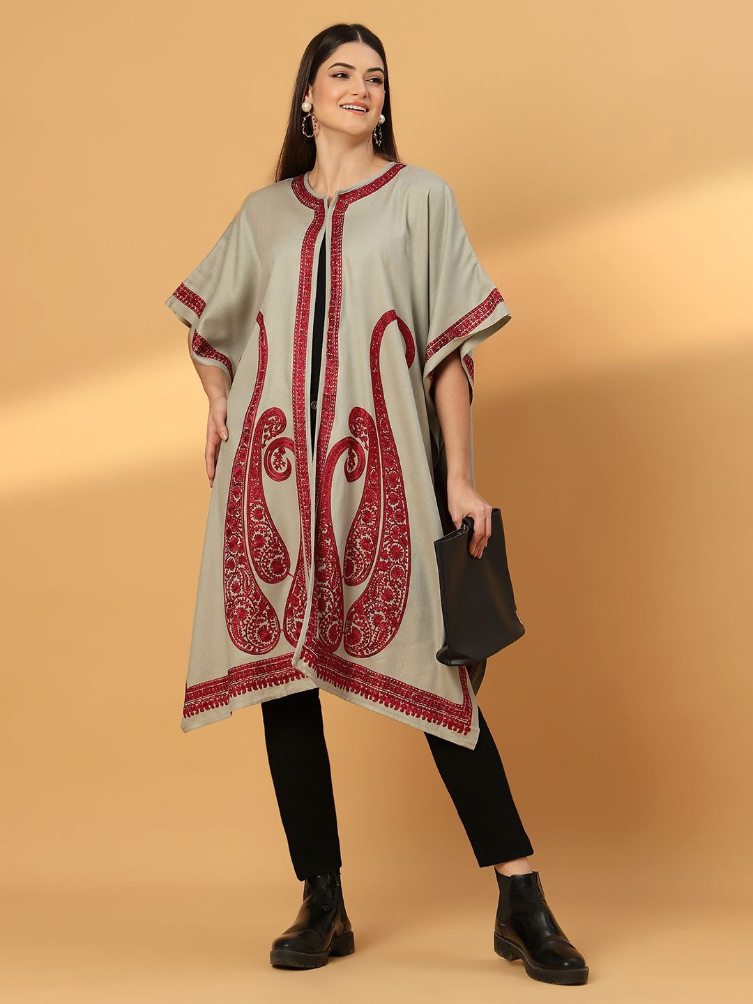 Zamour Paisley Kashmiri Embroidered Open Front Pheran Shrug