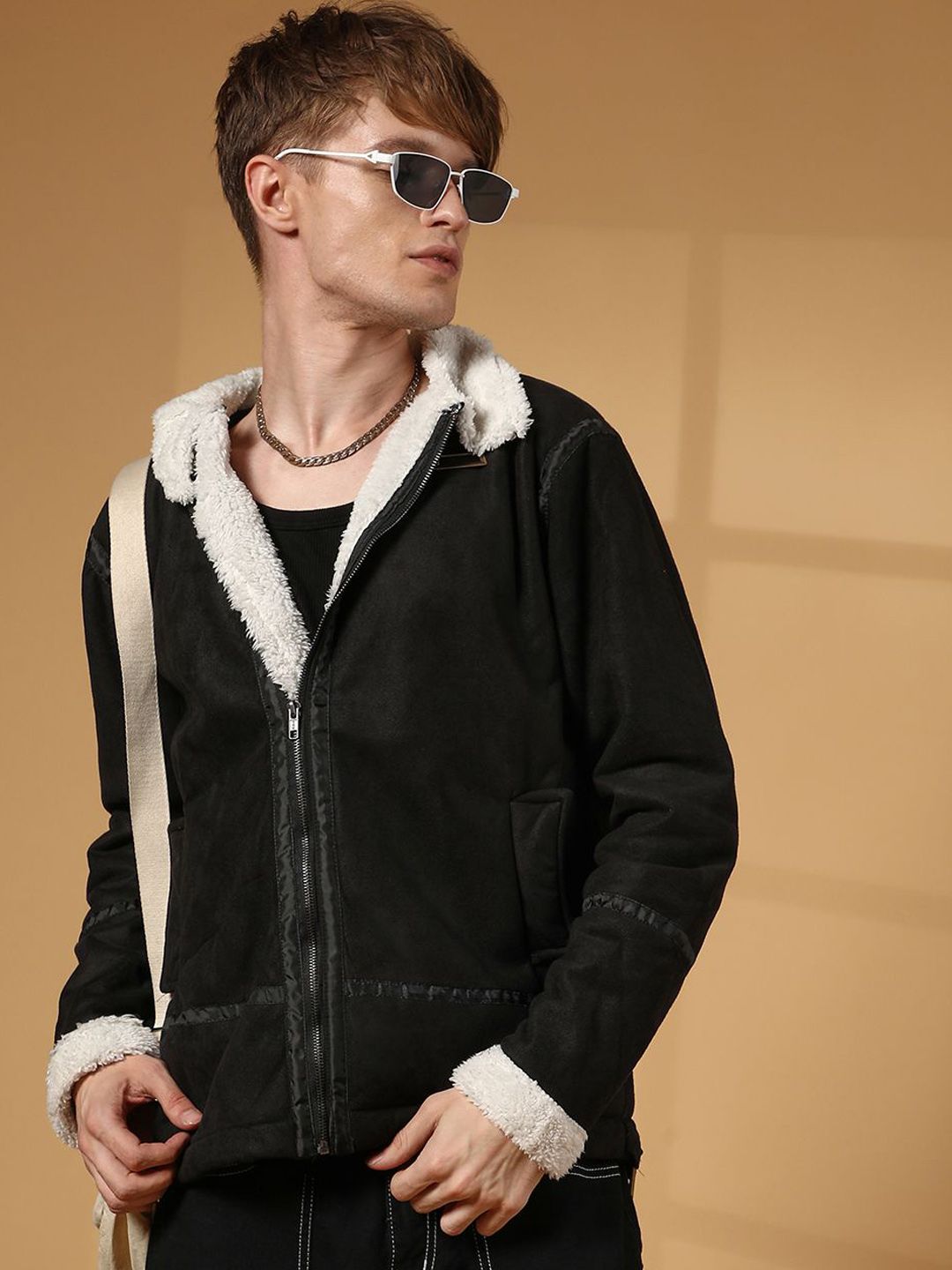CAHOOT Men Spread Collar Solid Casual Bomber Jacket