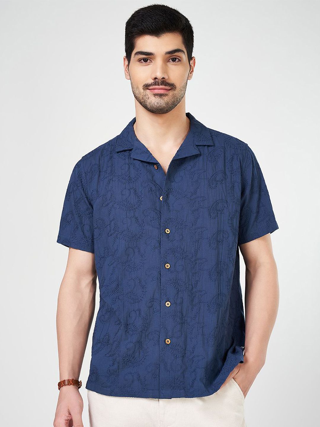 7 Alt by Pantaloons Men Cuban Collar Textured Cotton Relaxed Fit Casual Shirt