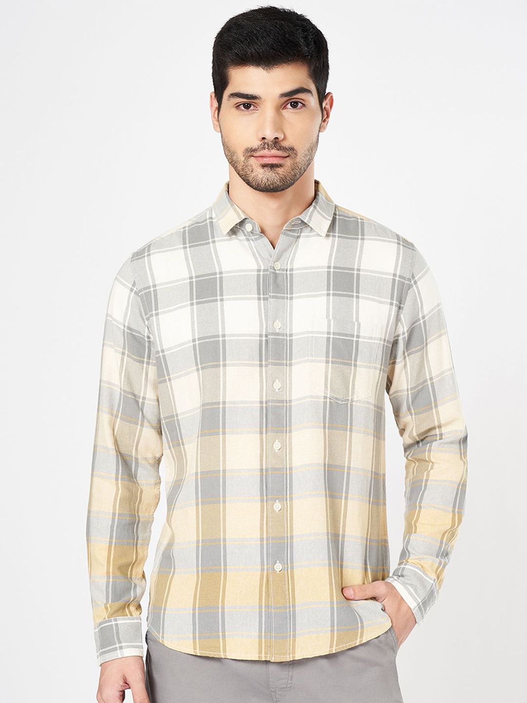Urban Ranger by pantaloons Men Spread Collar Checked Cotton Slim Fit Casual Shirt