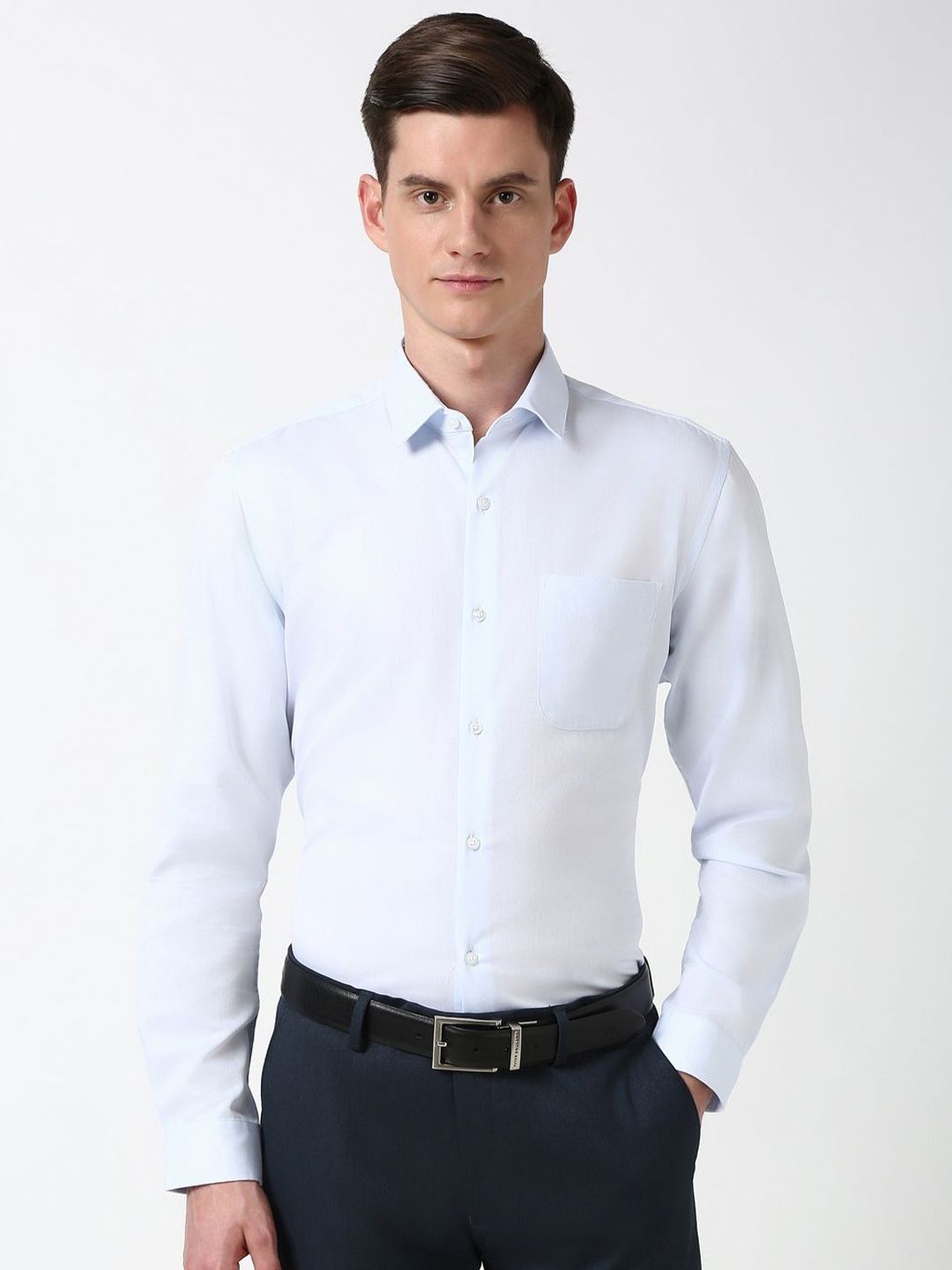 Peter England Men Spread Collar Solid Cotton Casual Shirt