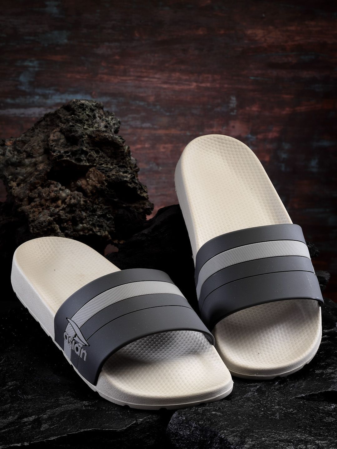 Buy ASIAN Men Thong Flip-Flops - Flip Flops for Men 31211226 | Myntra