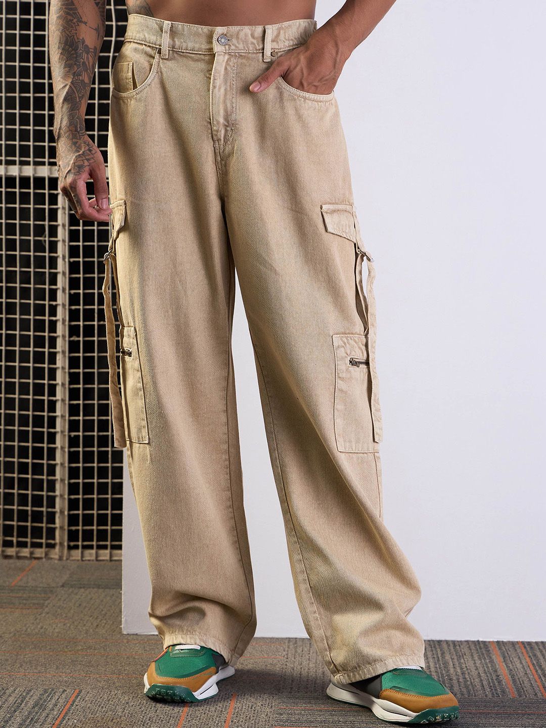 MASCLN SASSAFRAS Men Side Pocket Baggy Cargo Jeans