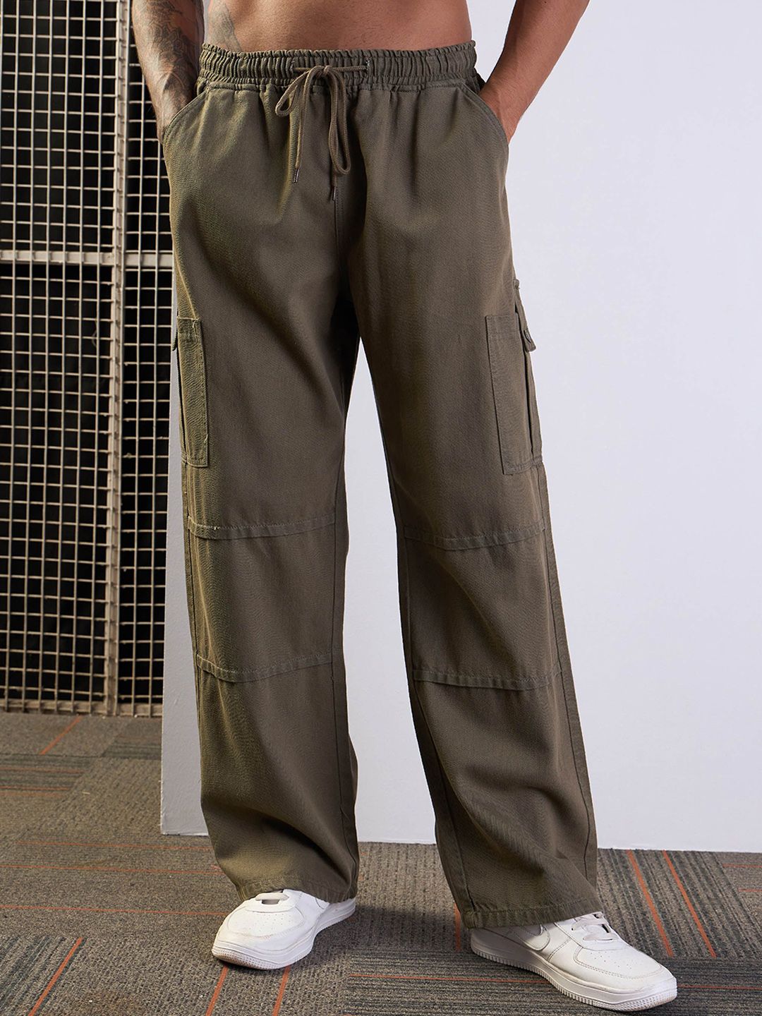 MASCLN SASSAFRAS Men Comfort Wide Leg Baggy Cargo Jeans