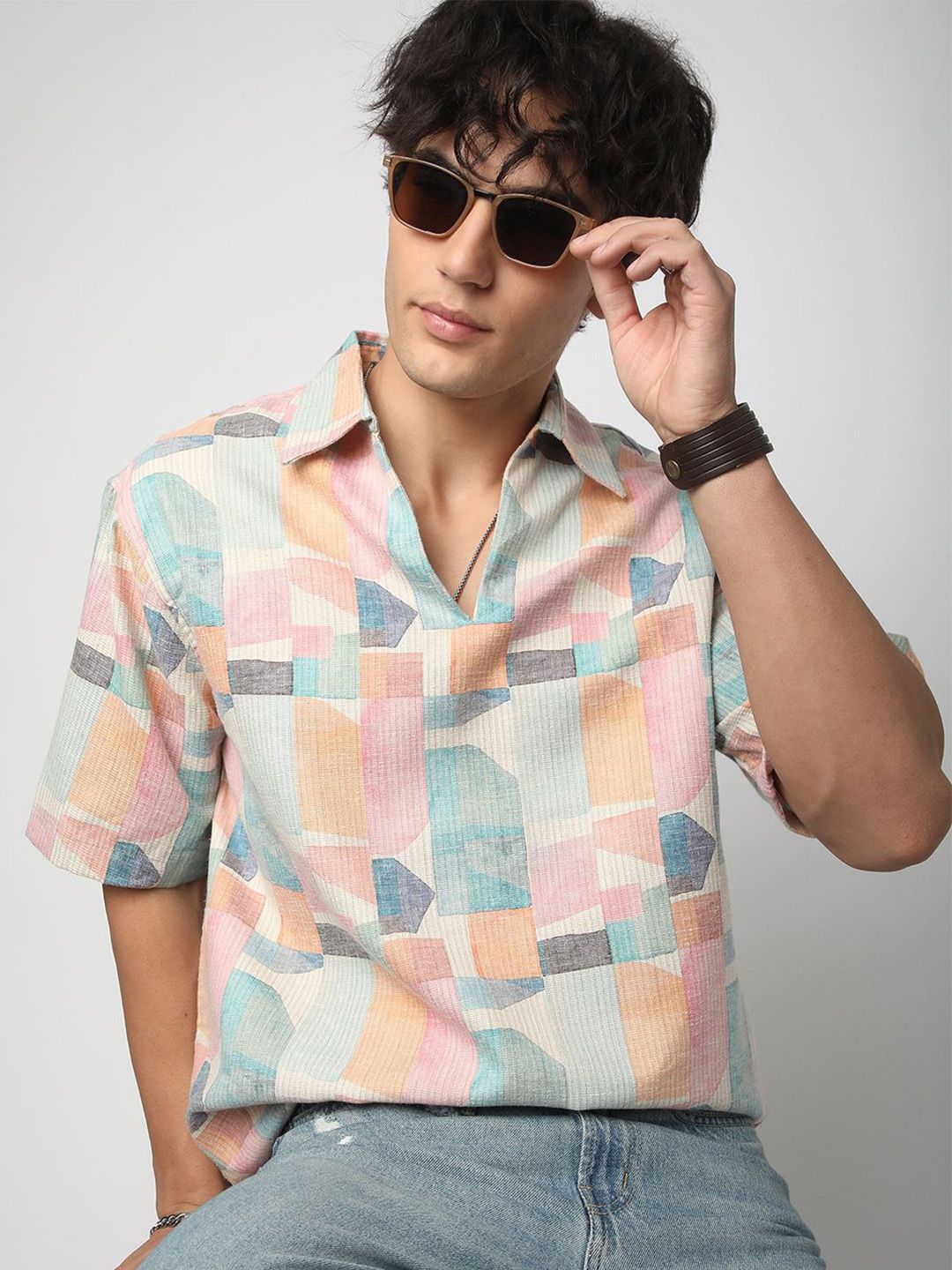 VASTRADO Men Classic Opaque Printed Pure Cotton Oversized Casual Shirt
