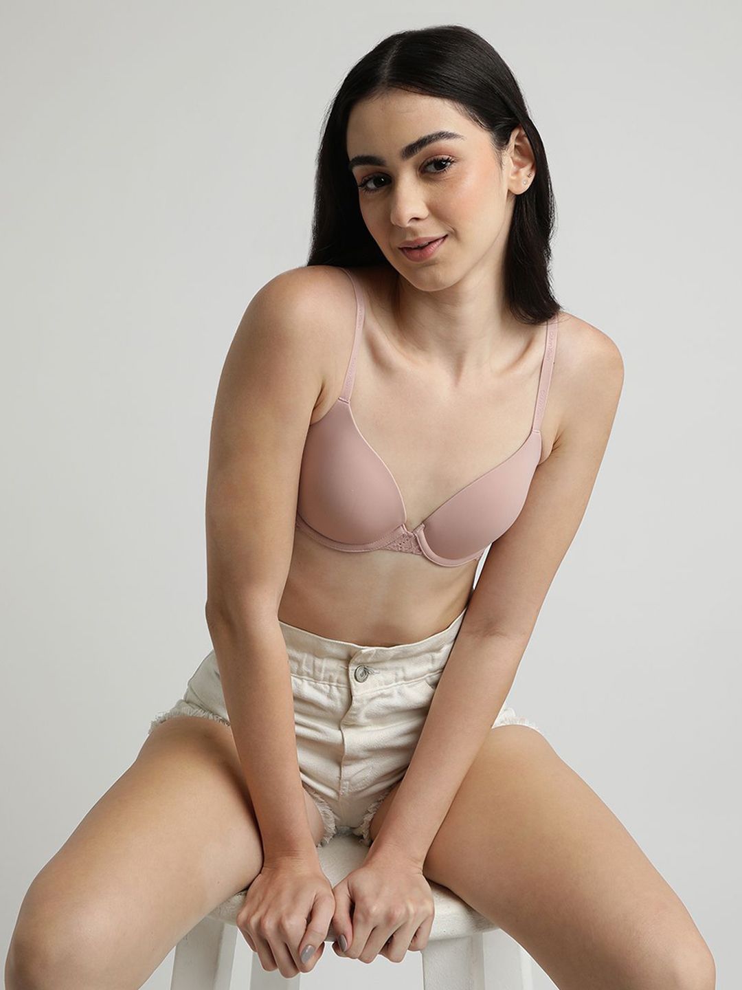 Calvin Klein Underwear Solid Medium Coverage Lightly Padded Bra