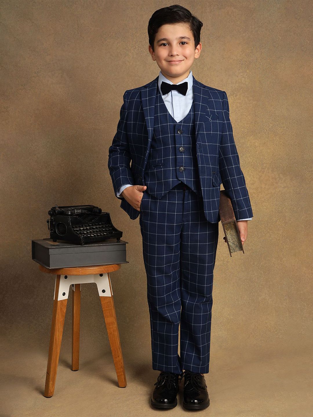 One Friday Boys Checked Comfort Fit Single-Breasted Blazers