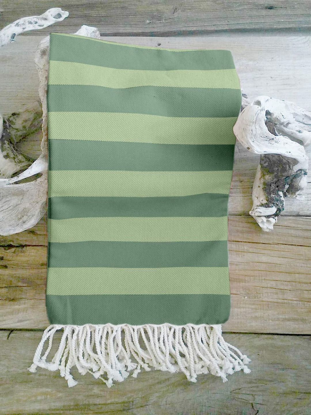 Lushomes Green & White 1 Striped Cotton 300 GSM Bath Towel