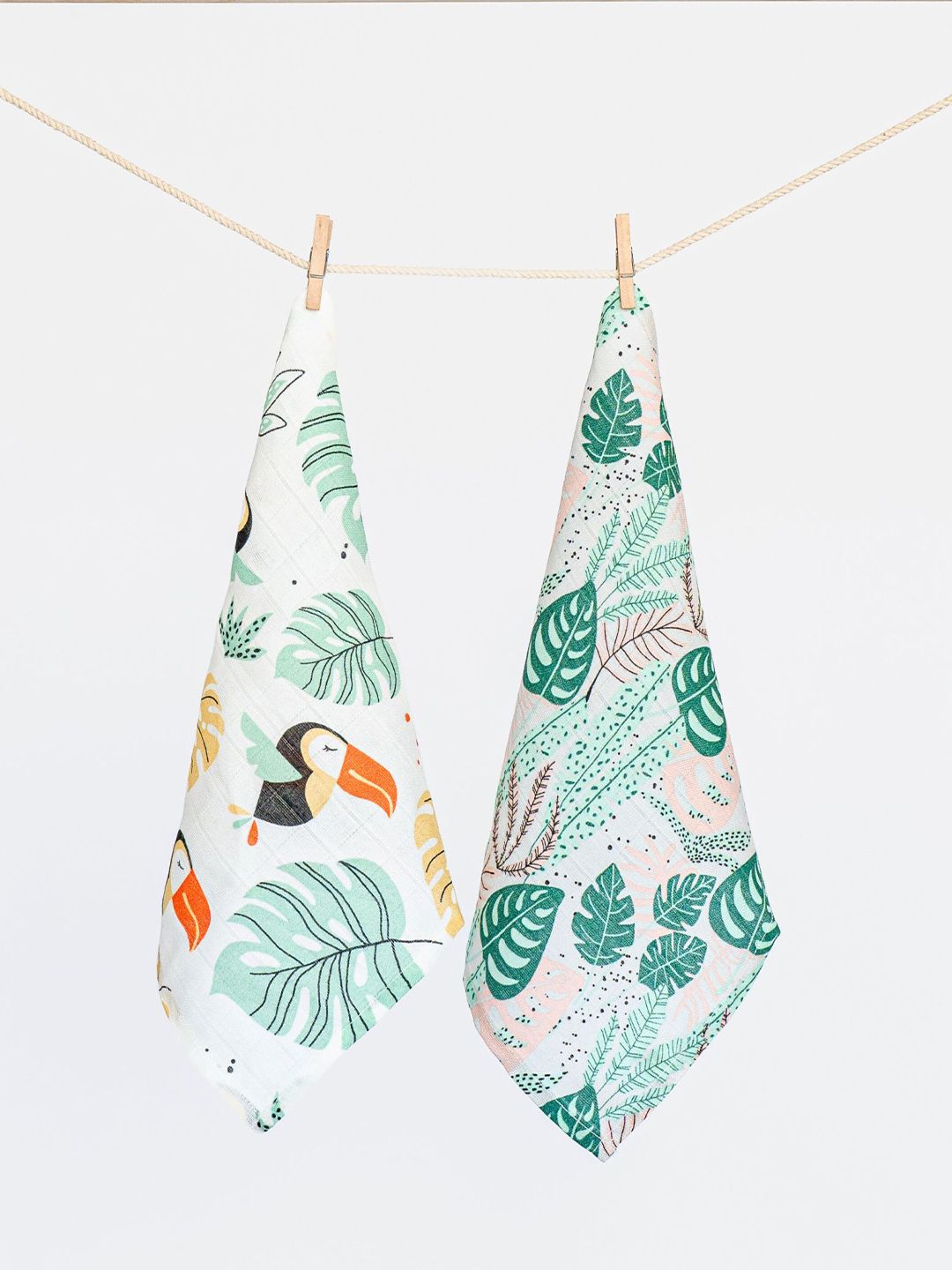 cocoon care White & Green 2 Pieces Printed Bamboo 110 GSM Face Towels