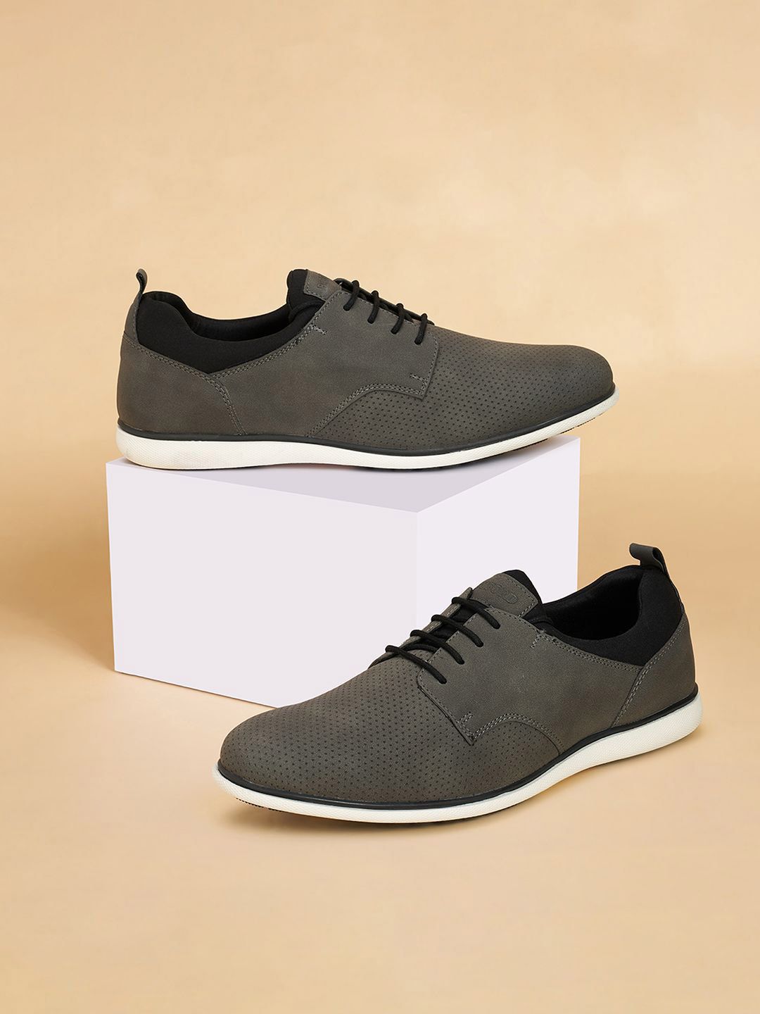 BYFORD by Pantaloons Men Colourblocked PU Derbys