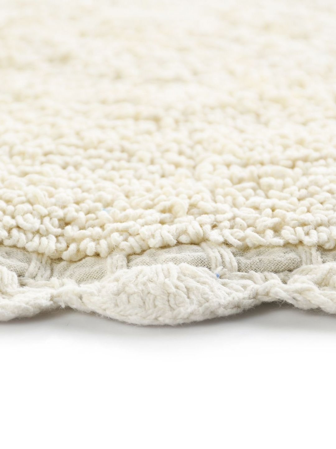 SASHAA WORLD Off-White Pure Cotton Oval Reversible Bathmat