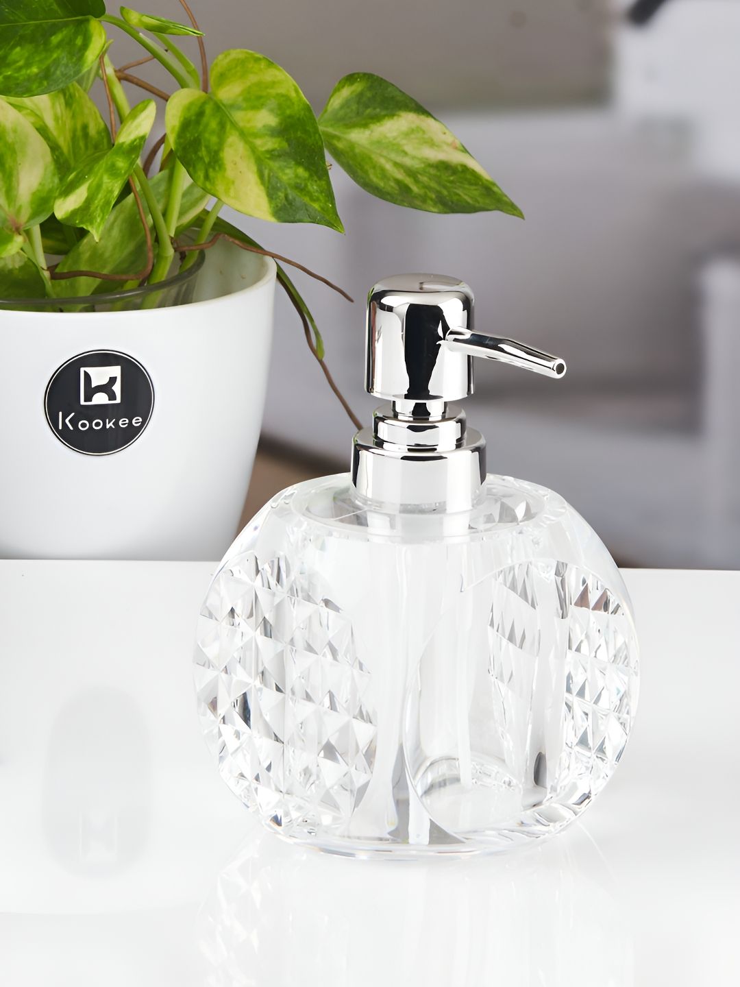 Kookee Transparent Abstract Plastic Soap Dispenser