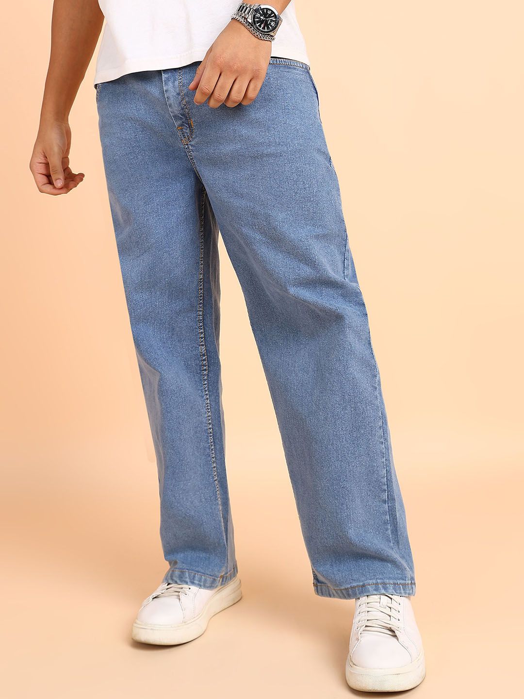MONTREZ Men Straight Fit Low Distress Light Fade Jeans