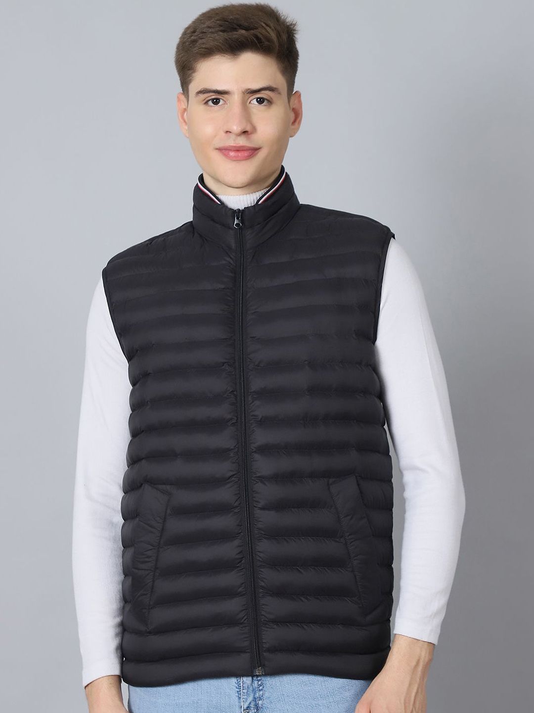 HOUSE OF VEDAS Men Lightweight Bomber Jacket