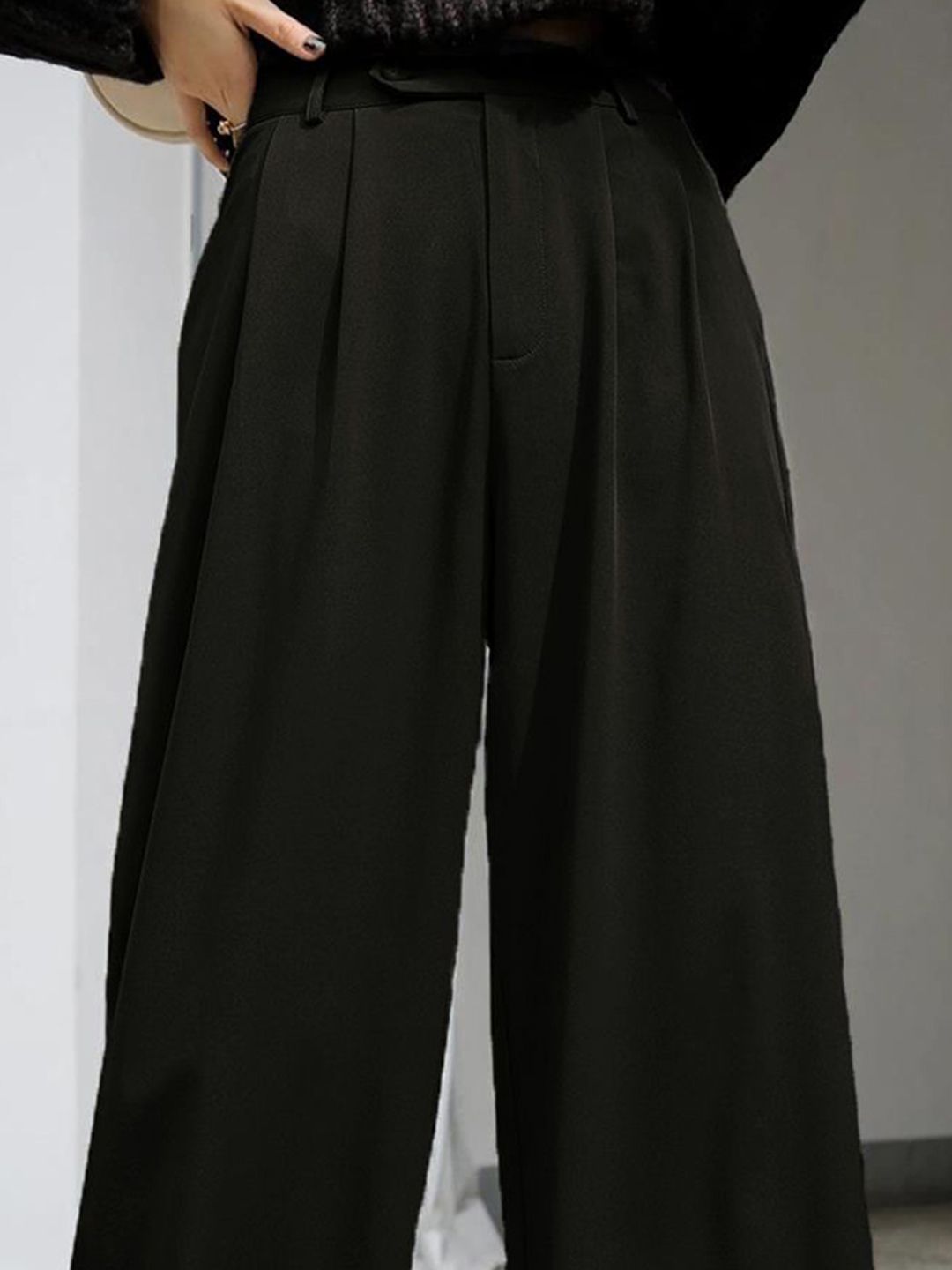 strapless open back dress Pleated Black Wide Leg Bow Pants – Lilla Cavallo main image 1