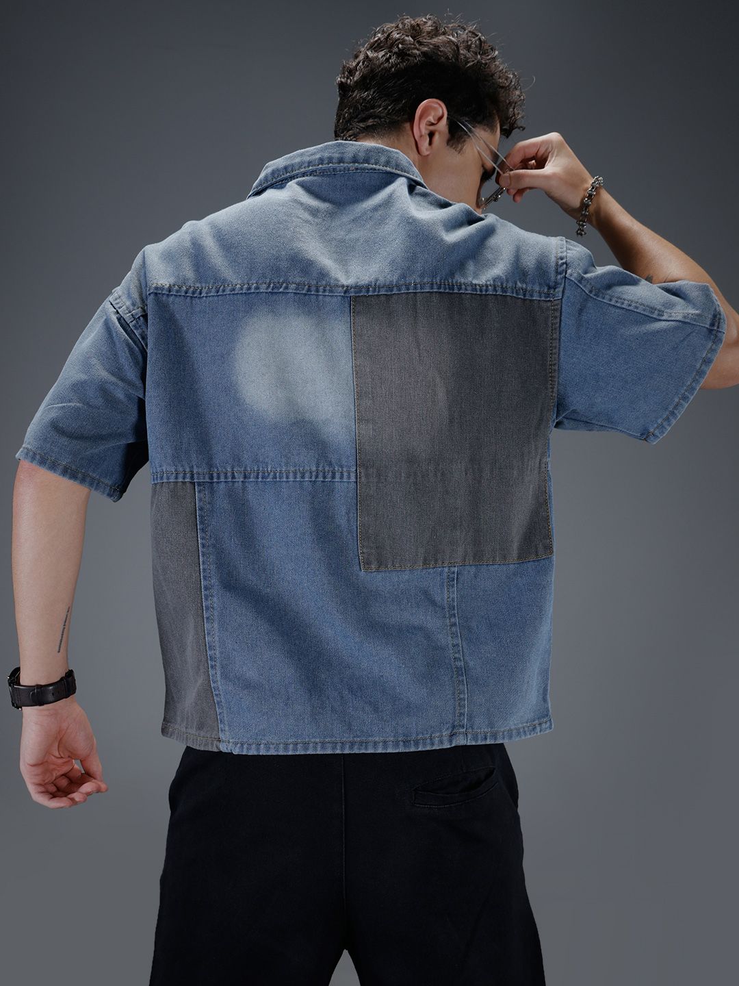 トップス studior330 OVERSIZED DENIM SHIRTS Buy SOKO STREET Colourblocked Drop-Shoulder Sleeves Relaxed Fit