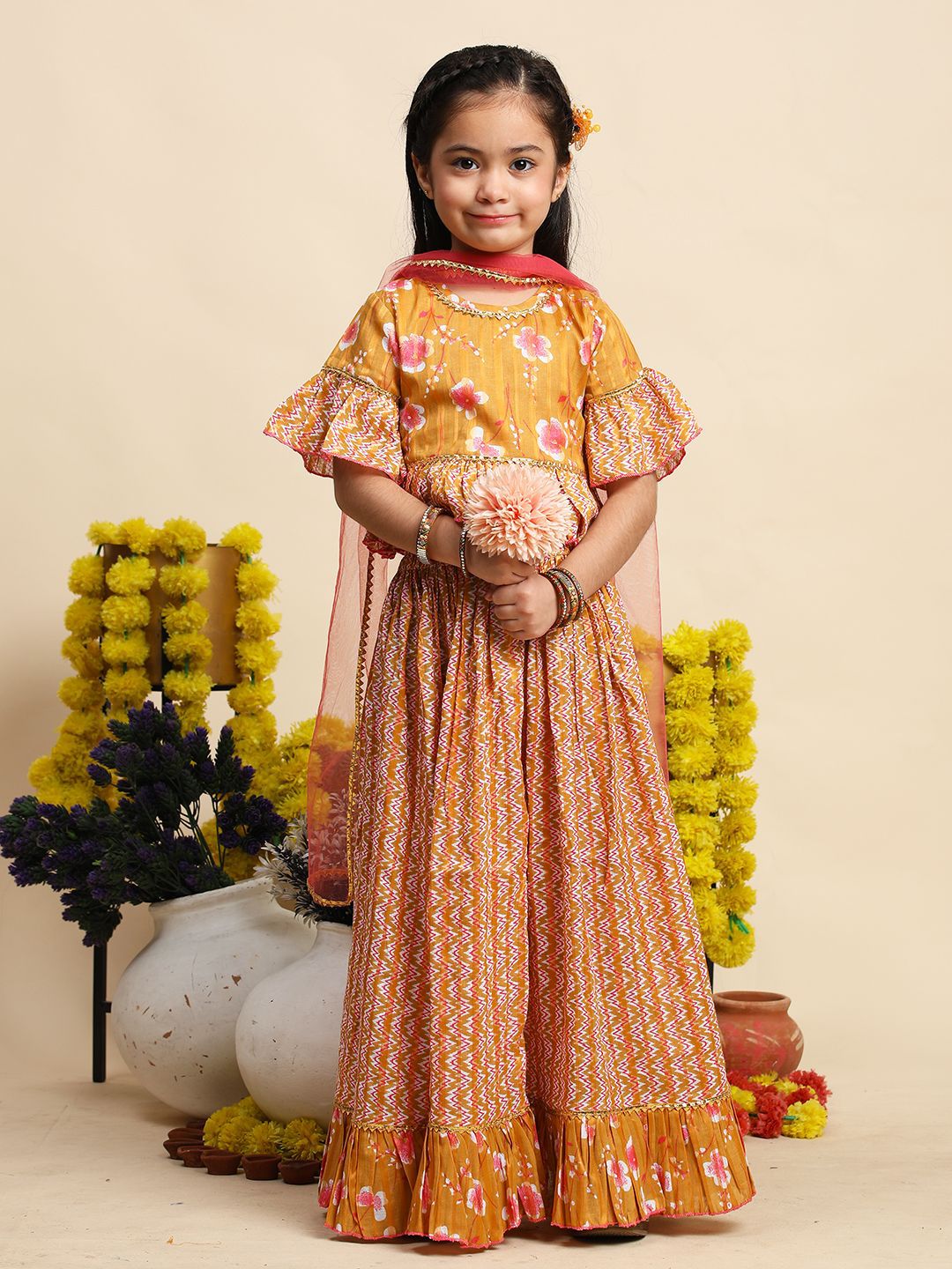 Cutiekins Girls Printed Ready to Wear Lehenga & Blouse With Dupatta Cutiekins Girls Printed Ready to Wear Lehenga & Blouse With Dupatta