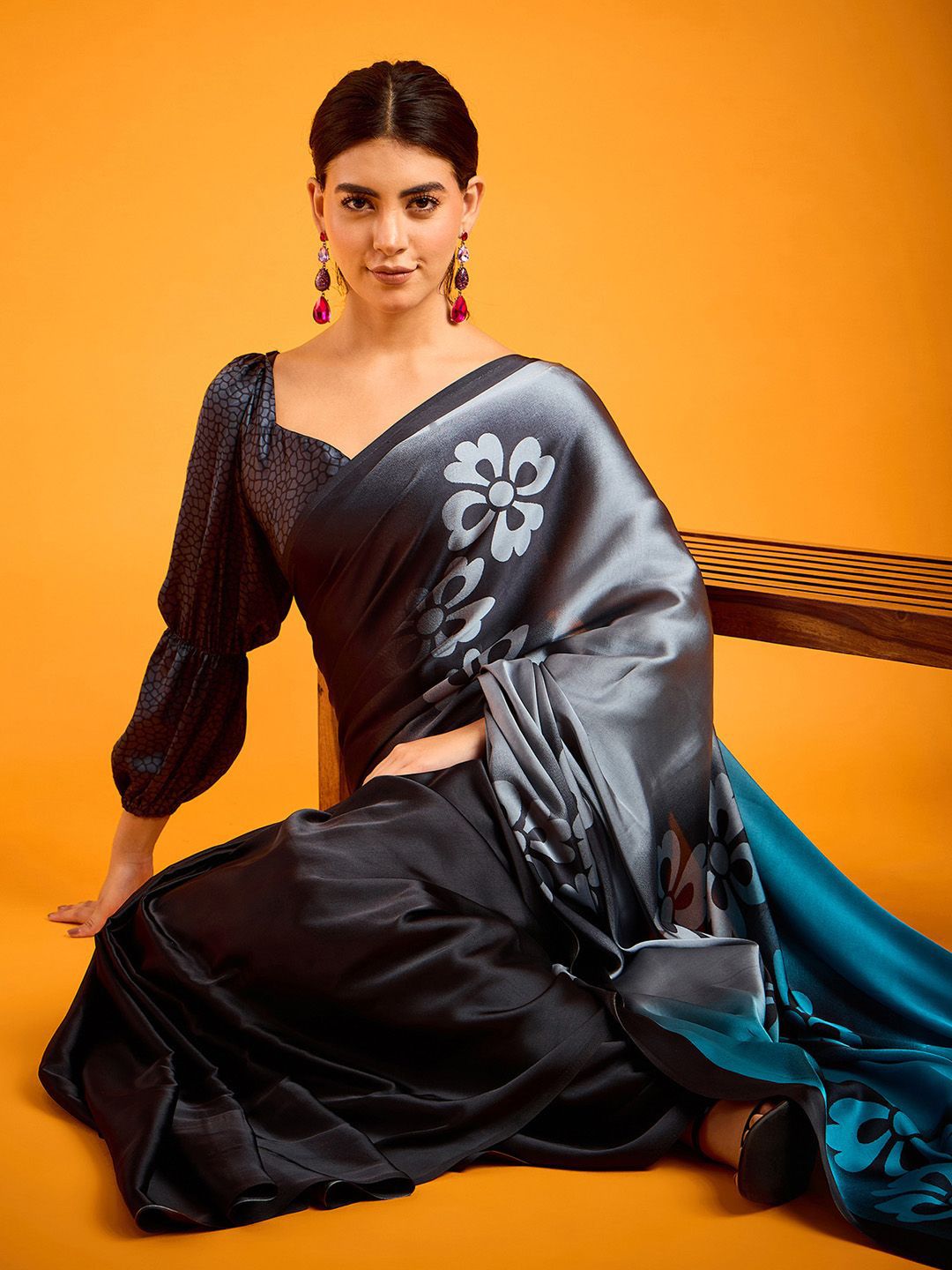 Sangria Printed Saree With Blouse Piece