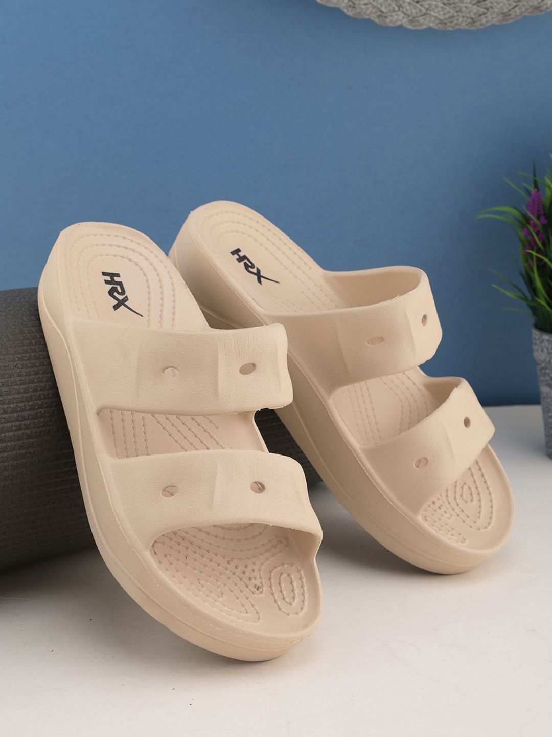 HRX by Hrithik Roshan Women Self Design Sliders