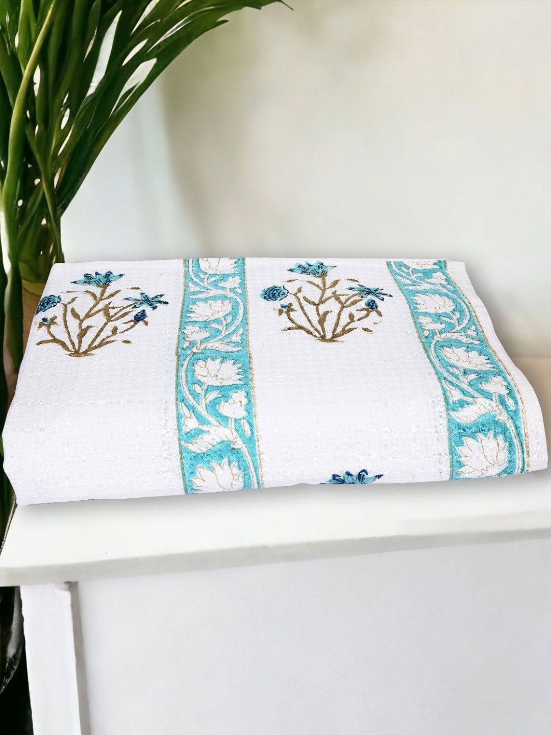 Texstylers Blue & White Floral Printed Pure Cotton 300 GSM Bath Towel