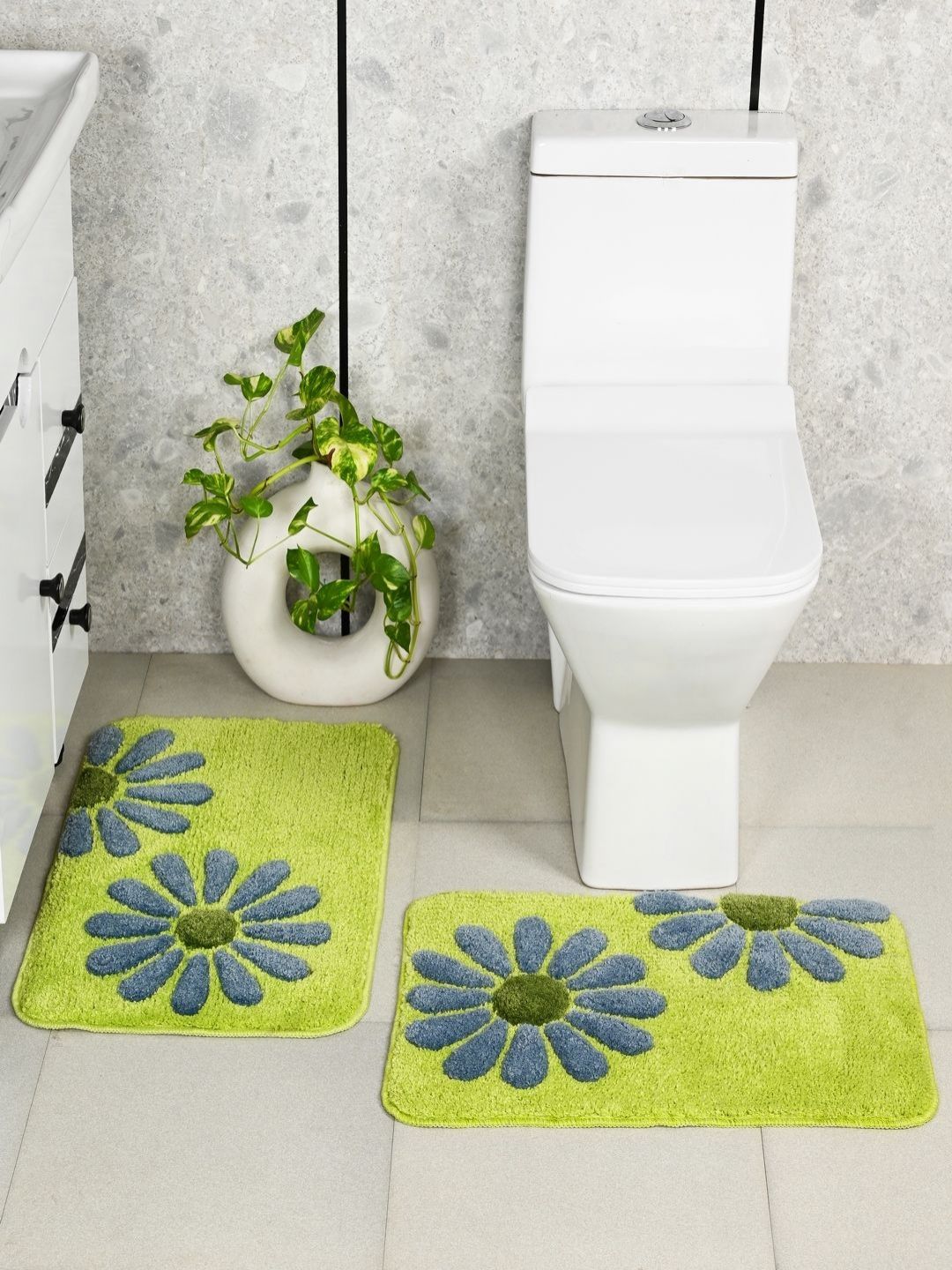 Saral Home Green & Blue 2 Pieces Floral Printed Antiskid Bath Rugs