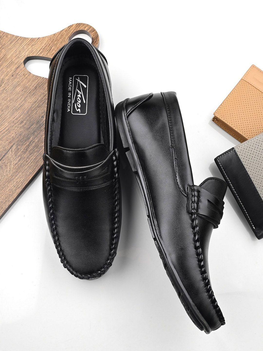 knoos Men Loafers