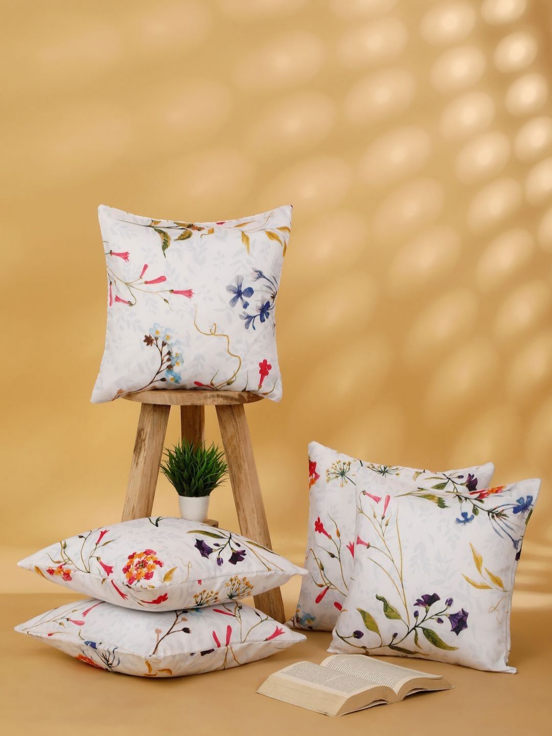 ROSARA HOME White Floral Polyester Double-Sided 5 Piece Square Cushion Covers -16x16In