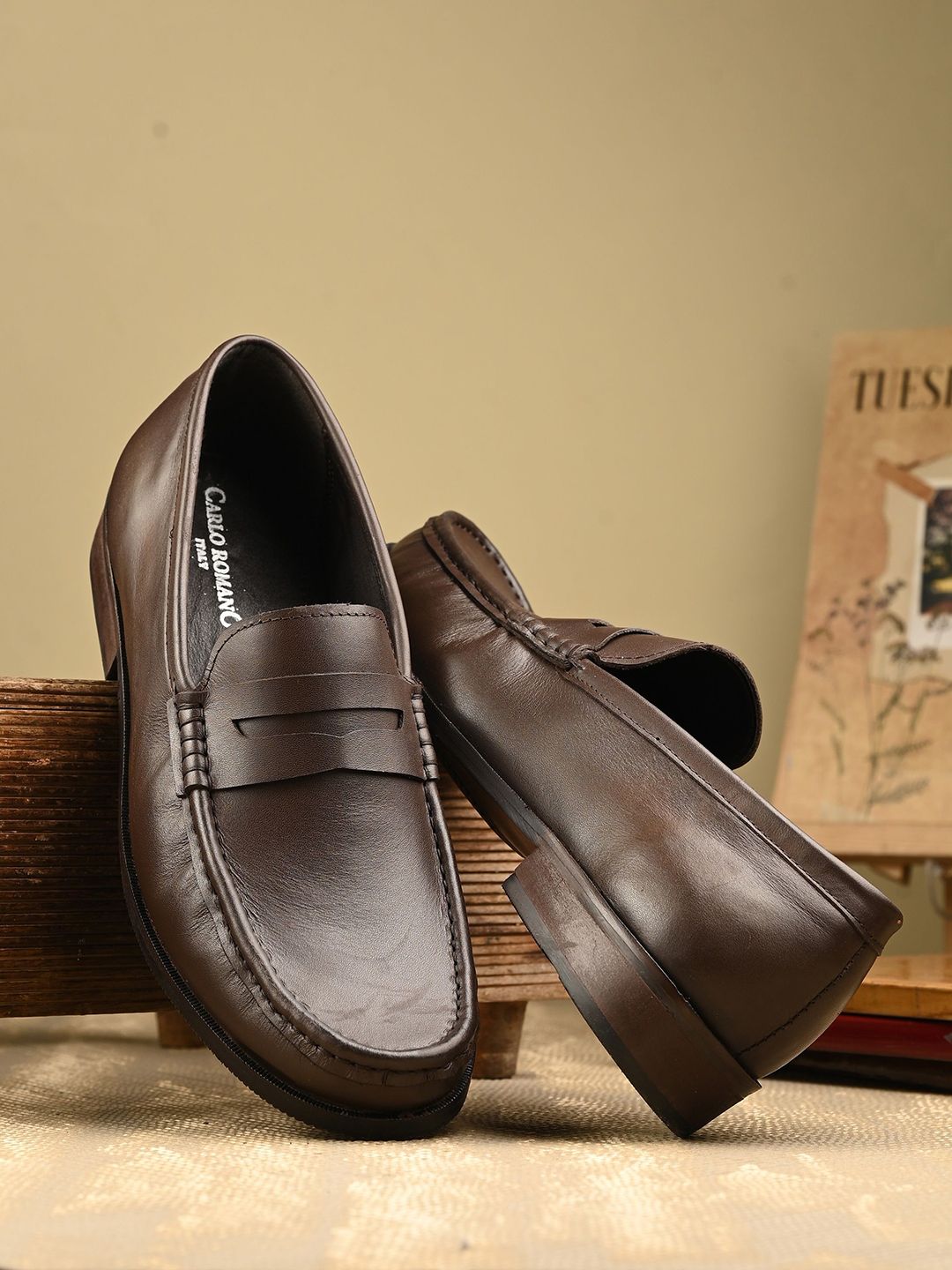 CARLO ROMANO Solid Men Leather Loafers