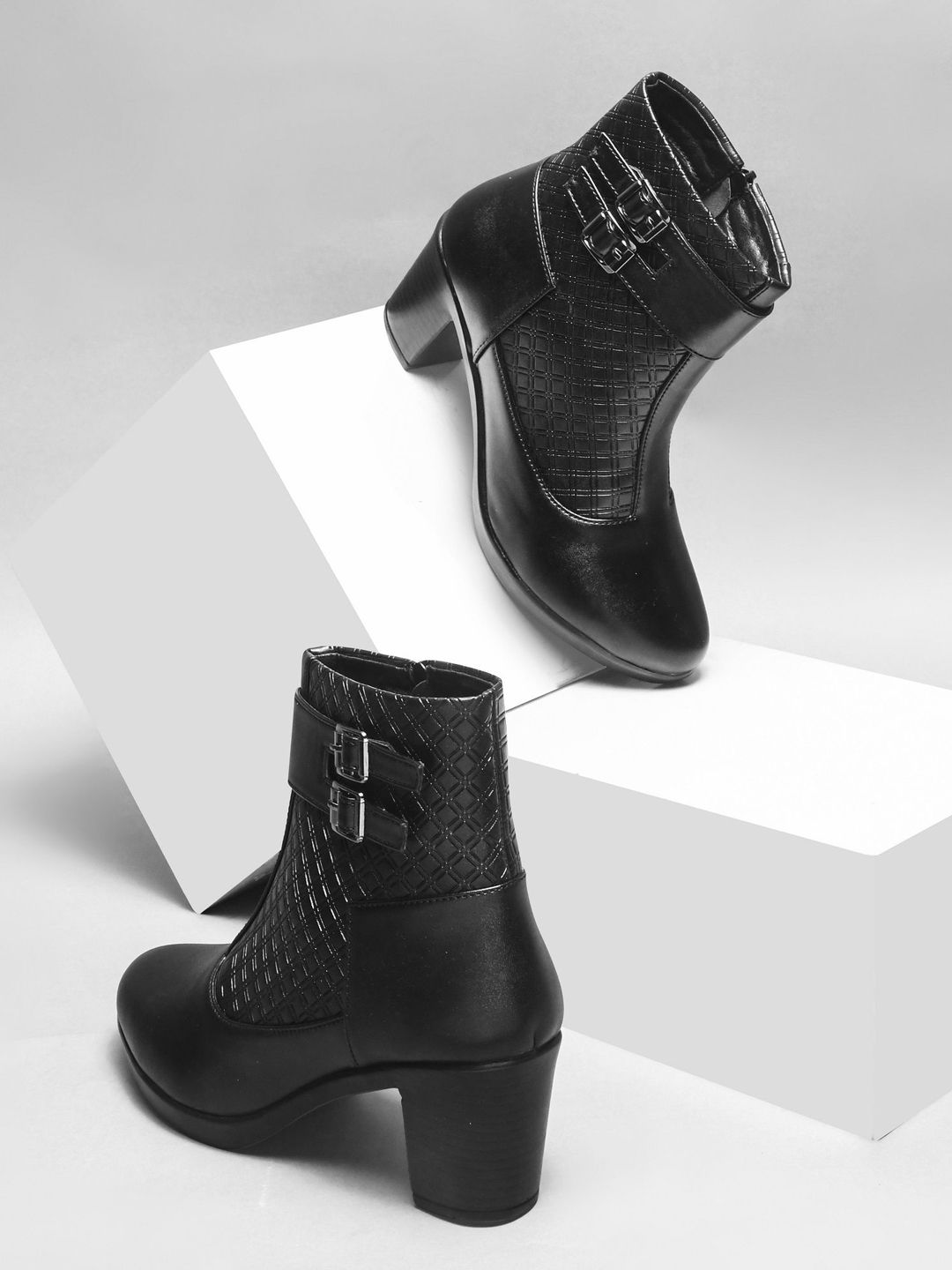 Try Me Women Block-Heeled Textured Regular Boots