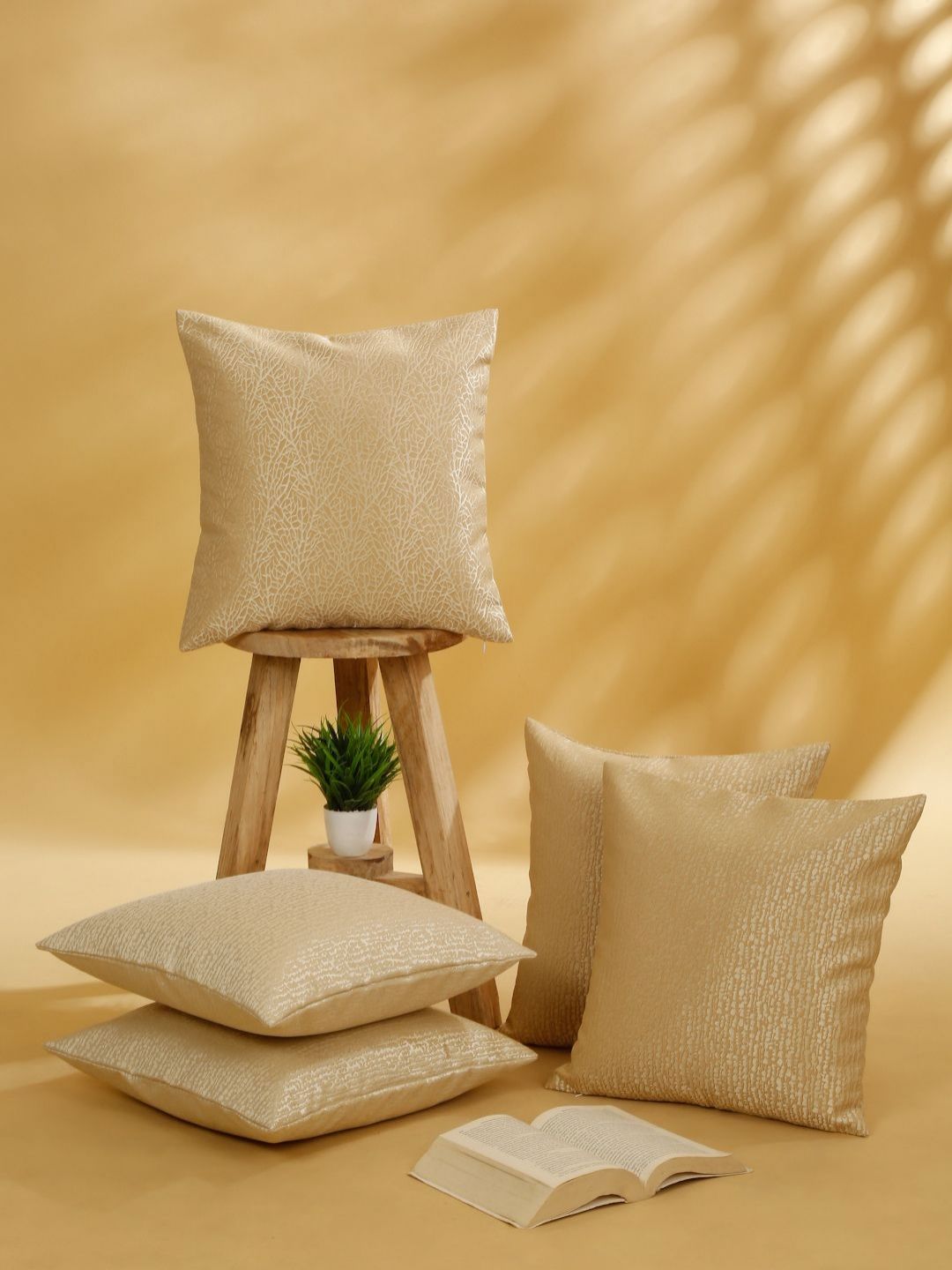 ROSARA HOME Jacquard Self Design Polyester 5 Pcs Textured Cushion Covers - 15.7 x 15.7 In