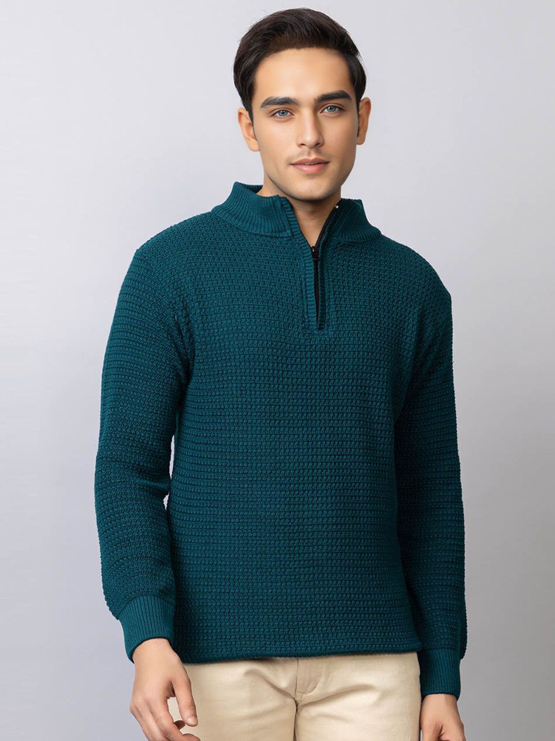 TYSORT Men Cable Knit Woollen Pullover with Zip Detail Detail