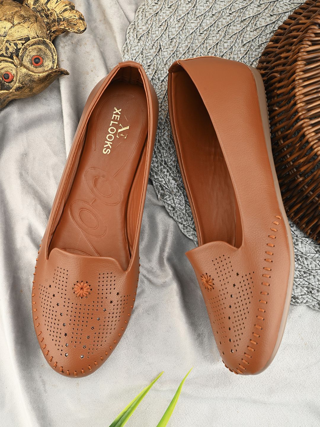 XE Looks Women Ballerinas with Laser Cuts Slip-On Flats