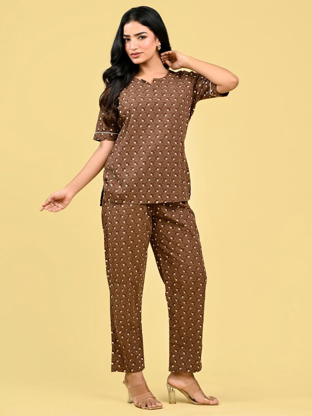 FCV Geometric Printed Round Neck Short Sleeves Pure Cotton Top With Pyjama deal from myntra FCV Geometric Printed Round Neck Short Sleeves Pure Cotton Top With Pyjama deal from myntra