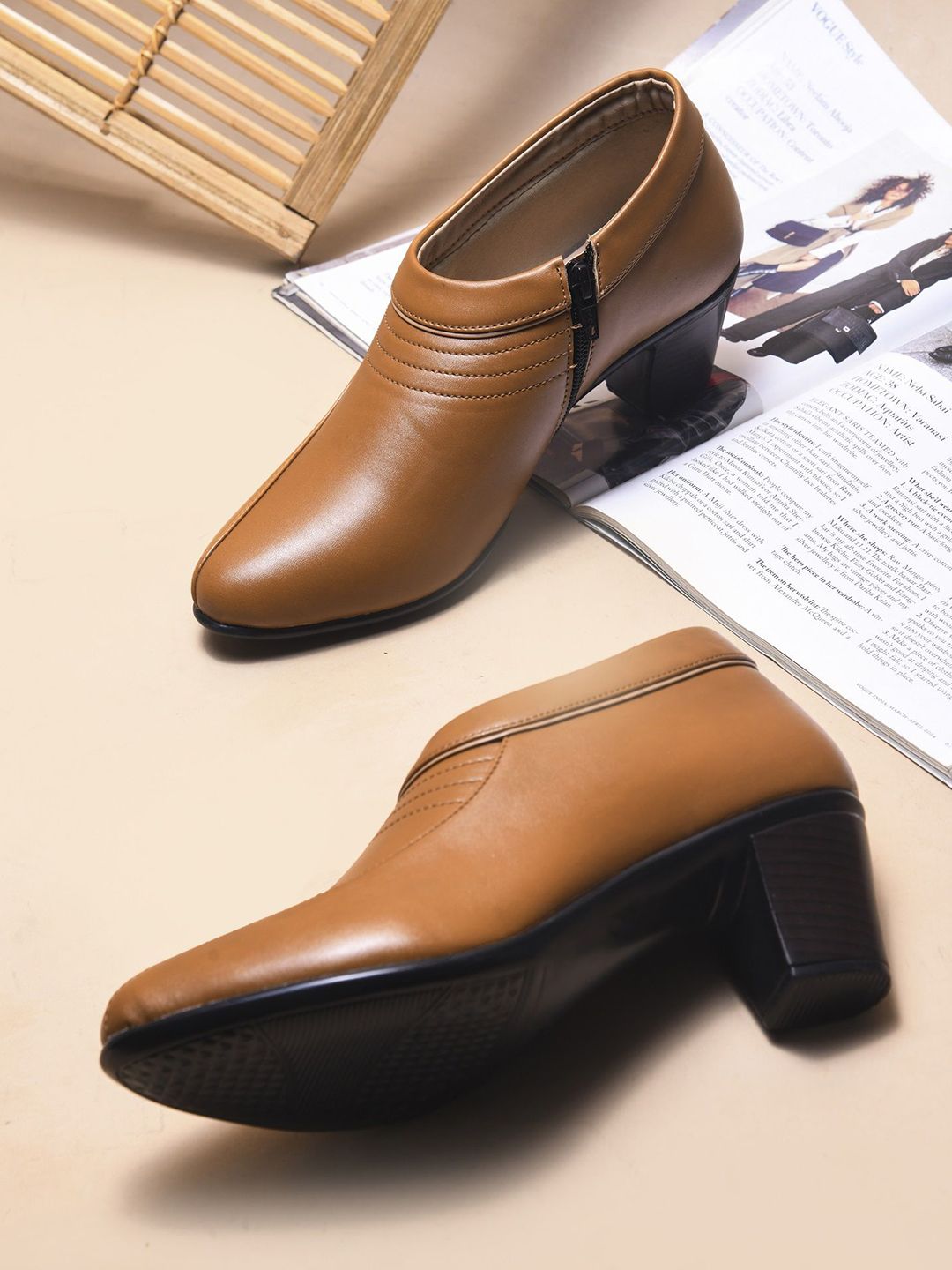 Try Me Women Block-Heeled Round Toe Boots