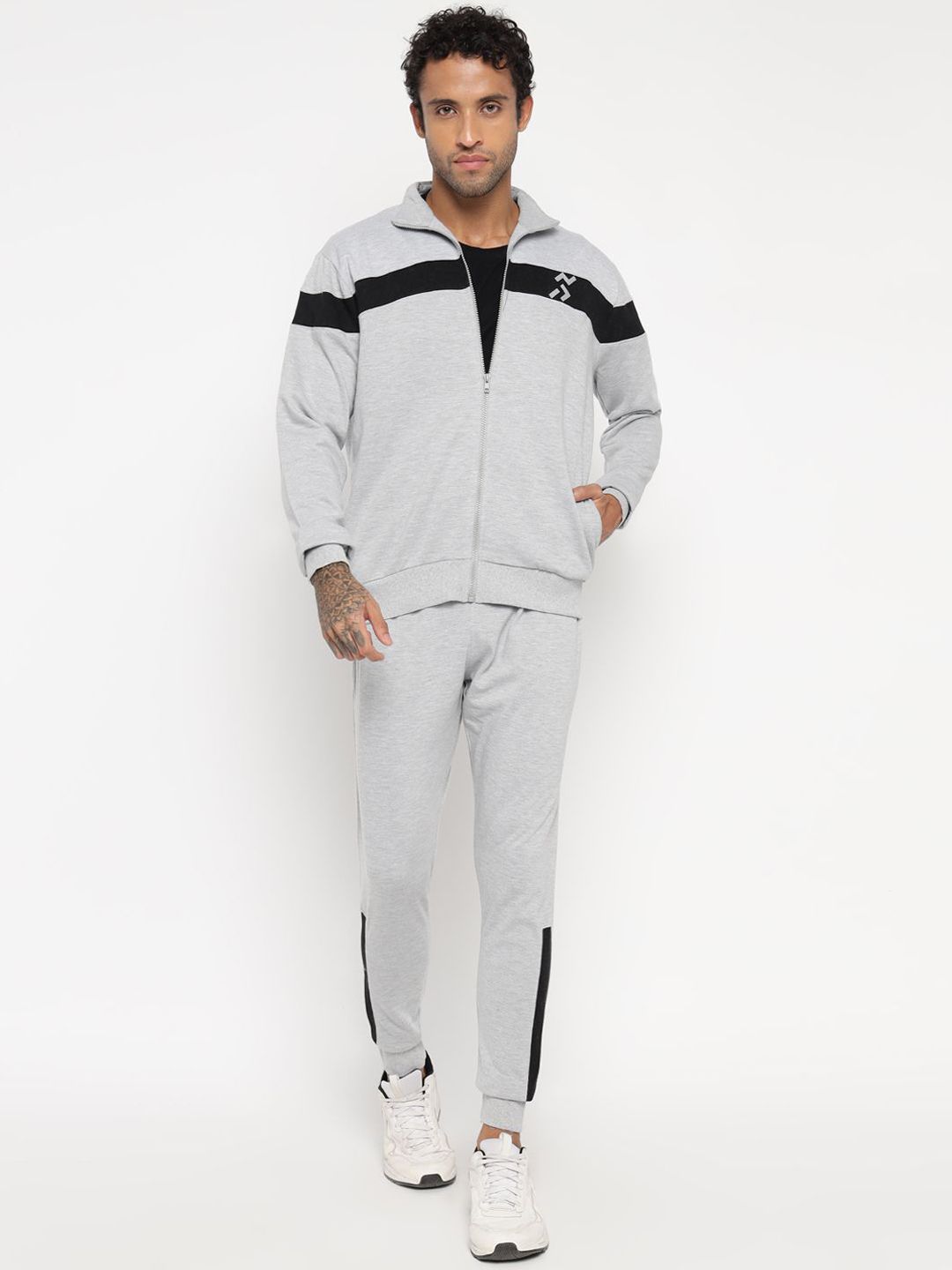OFF LIMITS Men Solid Sweatshirt & joggers Tracksuit