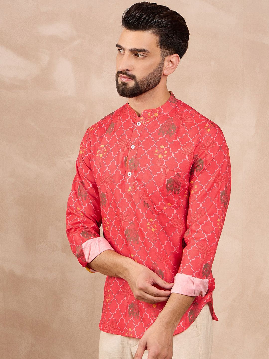 House of Pataudi Men Printed Short Kurtas